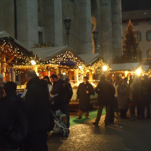 Associazione Verso la Mesopotamia - Mercatini Natale 2011 -