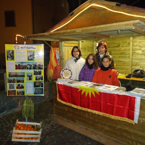 Associazione Verso la Mesopotamia - Mercatini Natale 2011 -